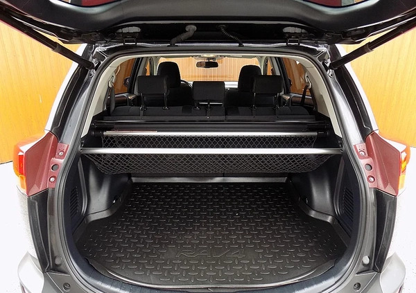 Toyota RAV4 cena 62900 przebieg: 179000, rok produkcji 2015 z Raciąż małe 436